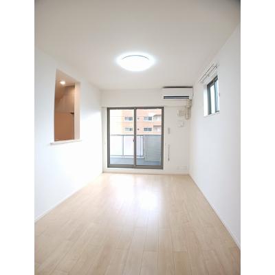オーブ　ドゥース　Ⅰ 201【管理NO：1-024160001-02010】 ★家具家電は申し込み後に搬入します★ ★2026年11月中旬入居可能★の物件写真2