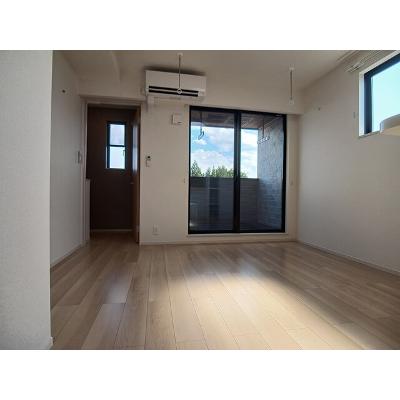 ボン　ボヤージュ 305【管理NO：1-027674501-03050】 ★家具家電は申し込み後に搬入します★ ★2026年11月中旬入居可能★の物件写真2