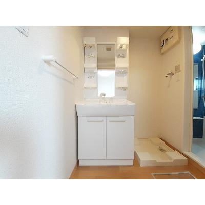 ノーブル・カメリア 401【管理NO：1-016346301-04010】 ★家具家電は申し込み後に搬入します★ ★2026年11月上旬入居可能★の物件写真6