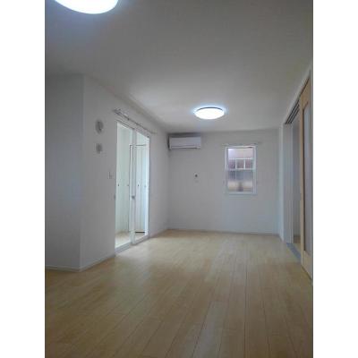 ソレイユⅢ 101【管理NO：1-024461901-01010】 ★家具家電は申し込み後に搬入します★ ★2026年11月下旬入居可能★の物件写真2
