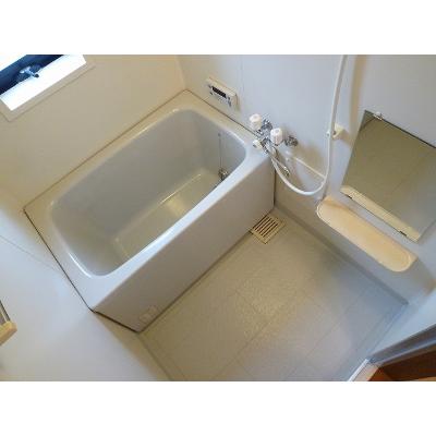 イーリス 204【管理NO：1-010348301-02040】 ★家具家電は申し込み後に搬入します★ ★2026年12月中旬入居可能★の物件写真4