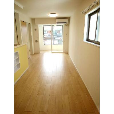 セレーネ 201【管理NO：1-025406601-02010】 ★家具家電は申し込み後に搬入します★ ★2026年11月中旬入居可能★の物件写真2