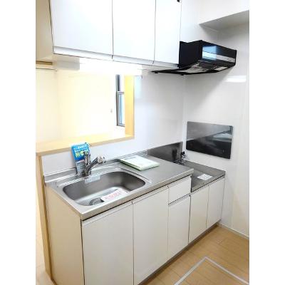 マロン 101【管理NO：1-017347401-01010】 ★家具家電は申し込み後に搬入します★ ★2026年10月下旬入居可能★の物件写真3