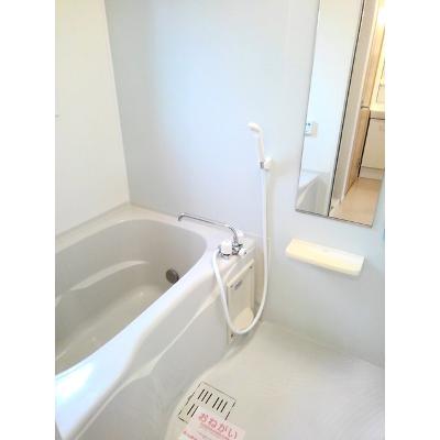 マロン 101【管理NO：1-017347401-01010】 ★家具家電は申し込み後に搬入します★ ★2026年10月下旬入居可能★の物件写真4