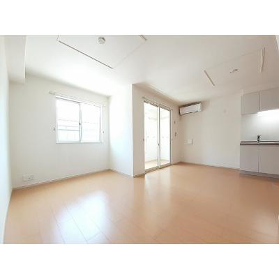 グランディール 104【管理NO：1-020846801-01040】 ★家具家電は申し込み後に搬入します★ ★2026年11月中旬入居可能★の物件写真2