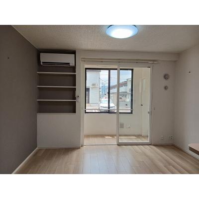 ボナール・アイリス 104【管理NO：1-027046602-01040】 ★家具家電は申し込み後に搬入します★ ★2026年11月上旬入居可能★の物件写真2