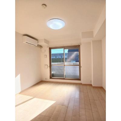 ｕｎ　ｄｅｕｘ　ｔｒｏｉｓ 202【管理NO：1-017674001-02020】 ★家具家電は申し込み後に搬入します★ ★2026年11月上旬入居可能★の物件写真2