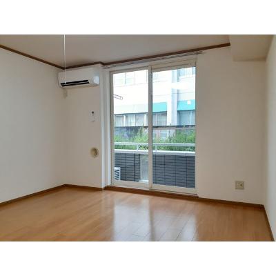 ヴィヴァーチェ 104【管理NO：1-011588501-01040】 ★家具家電は申し込み後に搬入します★ ★2026年10月下旬入居可能★の物件写真2