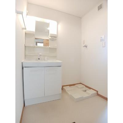 サンフラワー 202【管理NO：1-015193001-02020】 ★家具家電は申し込み後に搬入します★ ★2026年11月上旬入居可能★の物件写真6