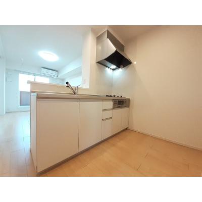 スバル 205【管理NO：1-024085401-02040】 ★家具家電は申し込み後に搬入します★ ★2026年10月上旬入居可能★の物件写真3
