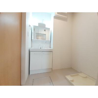 スバル 205【管理NO：1-024085401-02040】 ★家具家電は申し込み後に搬入します★ ★2026年10月上旬入居可能★の物件写真6