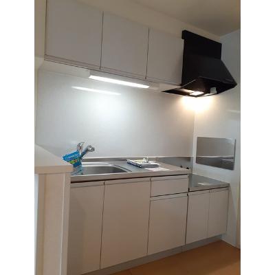 ファミーユ葵西 202【管理NO：1-018562301-02020】 ★家具家電は申し込み後に搬入します★ ★2026年10月下旬入居可能★の物件写真3