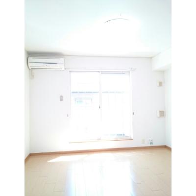 プリエール 208【管理NO：1-014805101-02070】 ★家具家電は申し込み後に搬入します★ ★2026年10月下旬入居可能★の物件写真2