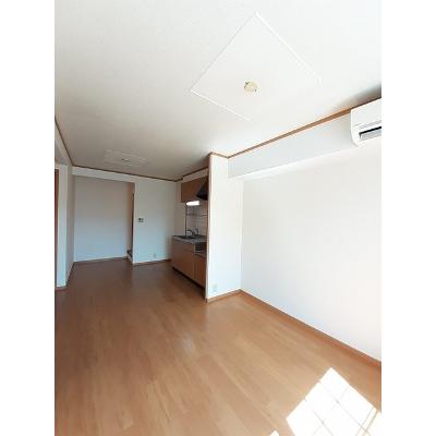 アナ・ビレッジ 202【管理NO：1-012332201-02020】 ★家具家電は申し込み後に搬入します★ ★2026年10月上旬入居可能★の物件写真2