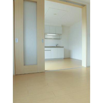 アークラム 103【管理NO：1-015361001-01030】 ★家具家電は申し込み後に搬入します★ ★2026年12月中旬入居可能★の物件写真2