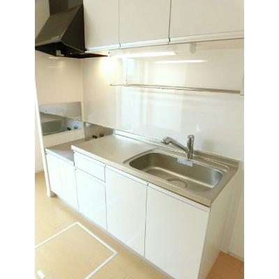 アークラム 103【管理NO：1-015361001-01030】 ★家具家電は申し込み後に搬入します★ ★2026年12月中旬入居可能★の物件写真3