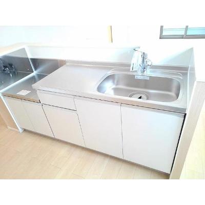 シックス　ストーン 201【管理NO：1-023749301-02010】 ★家具家電は申し込み後に搬入します★ ★2026年10月中旬入居可能★の物件写真3