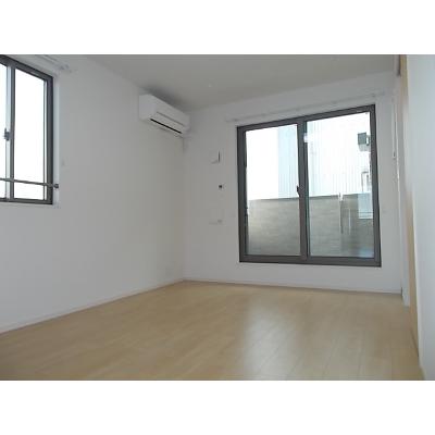 グリーンパークサイド 201【管理NO：1-023572001-02010】 ★家具家電は申し込み後に搬入します★ ★2026年10月中旬入居可能★の物件写真2