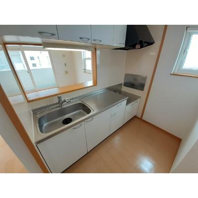 サンリット神川Ａ 202【管理NO：1-014939901-02020】 ★家具家電は申し込み後に搬入します★ ★2026年10月下旬入居可能★の物件写真3