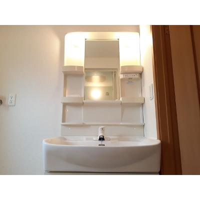 サンリット神川Ａ 202【管理NO：1-014939901-02020】 ★家具家電は申し込み後に搬入します★ ★2026年10月下旬入居可能★の物件写真6