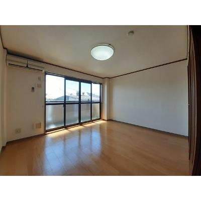 サン天神 203【管理NO：1-012219801-02030】 ★家具家電は申し込み後に搬入します★ ★2026年10月下旬入居可能★の物件写真2