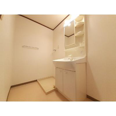 サン天神 203【管理NO：1-012219801-02030】 ★家具家電は申し込み後に搬入します★ ★2026年10月下旬入居可能★の物件写真6