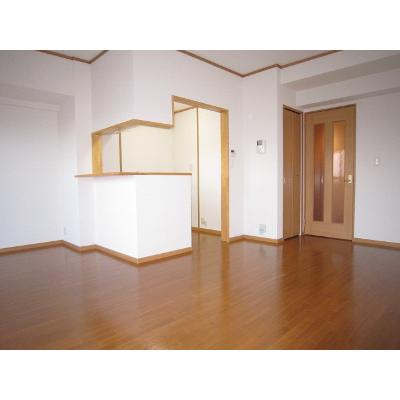 ザ・ウィング　Ｓ 302【管理NO：1-013263001-03020】 ★家具家電は申し込み後に搬入します★ ★2026年11月中旬入居可能★の物件写真2