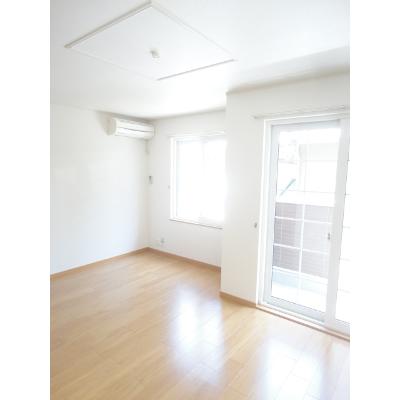 プリム・ローズ 103【管理NO：1-013949201-01030】 ★家具家電は申し込み後に搬入します★ ★2026年10月下旬入居可能★の物件写真2