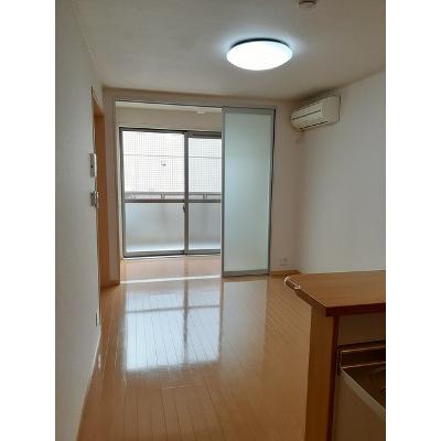 ソル　レヴェンテ 102【管理NO：1-015743101-01020】 ★家具家電は申し込み後に搬入します★の物件写真2