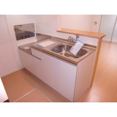 ラフェリア 103【管理NO：1-020670201-01030】 ★家具家電は申し込み後に搬入します★ ★2026年10月中旬入居可能★の物件写真3