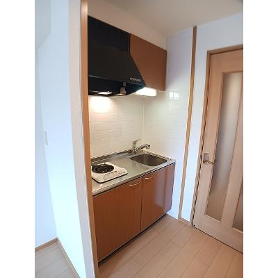フィ－ルドロ－ドⅡ 302【管理NO：1-012157501-03020】 ★家具家電は申し込み後に搬入します★の物件写真3