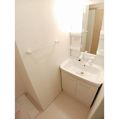 カーサスカイⅢ 107【管理NO：1-018232901-01060】 ★家具家電は申し込み後に搬入します★ ★2026年10月下旬入居可能★の物件写真6