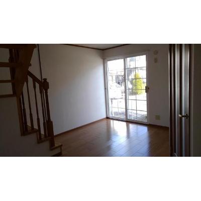 ロジュマン３ 102【管理NO：1-007653001-01020】 ★家具家電は申し込み後に搬入します★ ★2026年10月中旬入居可能★の物件写真2