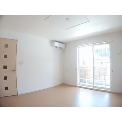 イースト・ヴィラⅢ 101【管理NO：1-017889701-01010】 ★家具家電は申し込み後に搬入します★ ★2026年10月下旬入居可能★の物件写真2