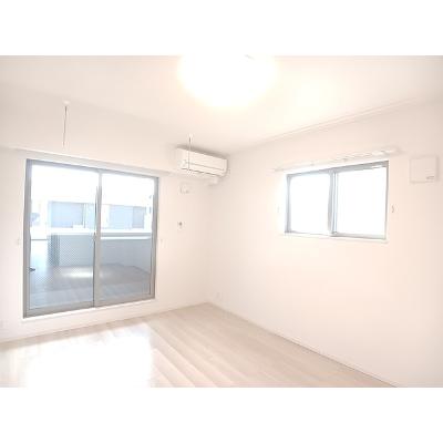 ヴィオラ　パッソⅦ 205【管理NO：1-024360001-02040】 ★家具家電は申し込み後に搬入します★の物件写真2