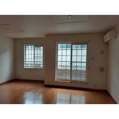 ハーモニー 210【管理NO：1-013880101-02080】 ★家具家電は申し込み後に搬入します★ ★2026年10月上旬入居可能★の物件写真2