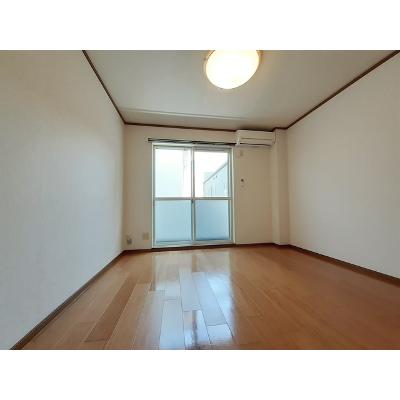 シエル　Ｔ 203【管理NO：1-011633801-02030】 ★家具家電は申し込み後に搬入します★ ★2026年11月中旬入居可能★の物件写真2