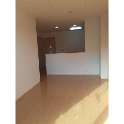 ウエスト・コリーヌⅠ 102【管理NO：1-018358201-01020】 ★家具家電は申し込み後に搬入します★ ★2026年10月上旬入居可能★の物件写真2