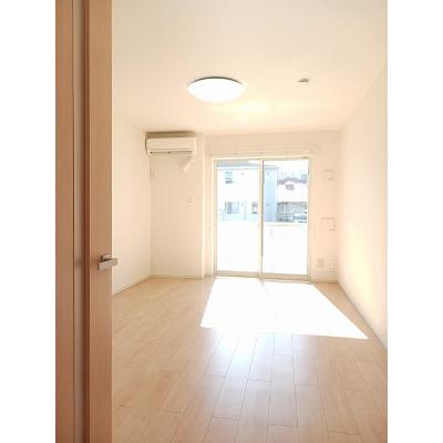 グランレジデンス　国府　Ａ－Ⅰ 102【管理NO：1-024030701-01020】 ★家具家電は申し込み後に搬入します★ ★2026年10月下旬入居可能★の物件写真2