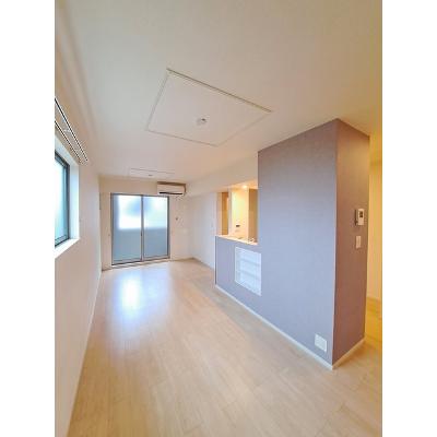 サンピアス木太２ 104【管理NO：1-021177602-01040】 ★家具家電は申し込み後に搬入します★ ★2026年10月下旬入居可能★の物件写真2