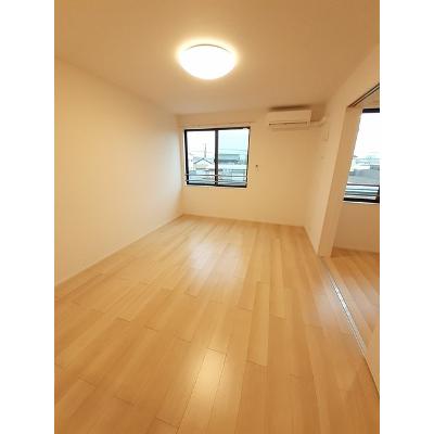 ボヌール柞原Ａ 202【管理NO：1-025940401-02020】 ★家具家電は申し込み後に搬入します★ ★2026年11月上旬入居可能★の物件写真2