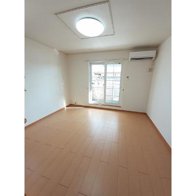 ライトハウス　南館 201【管理NO：1-014937501-02010】 ★家具家電は申し込み後に搬入します★の物件写真2