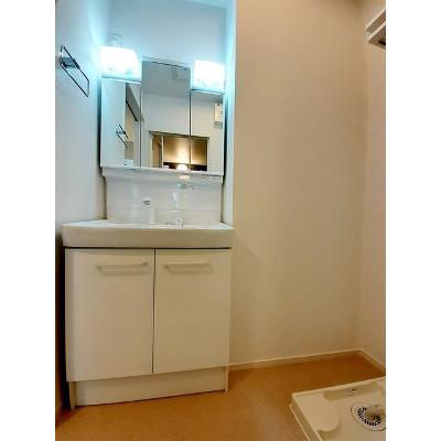 プレフェリート・Ⅲ 205【管理NO：1-027607601-02040】 ★家具家電は申し込み後に搬入します★の物件写真6