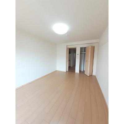 フラン・ヴェルジェ 105【管理NO：1-014807601-01040】 ★家具家電は申し込み後に搬入します★ ★2026年10月下旬入居可能★の物件写真2