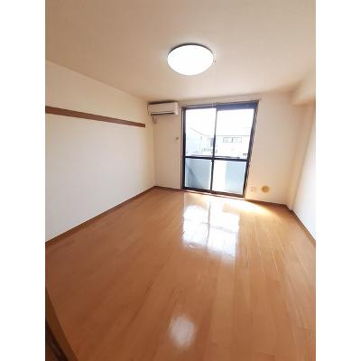 サンライズ富田 202【管理NO：1-009565301-02020】 ★家具家電は申し込み後に搬入します★ ★2026年10月下旬入居可能★の物件写真2