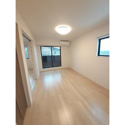 アルバーダ・ＫⅥ 205【管理NO：1-026786701-02040】 ★家具家電は申し込み後に搬入します★ ★2026年11月中旬入居可能★の物件写真2