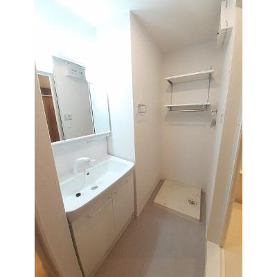 アルバーダ・ＫⅥ 205【管理NO：1-026786701-02040】 ★家具家電は申し込み後に搬入します★ ★2026年11月中旬入居可能★の物件写真6