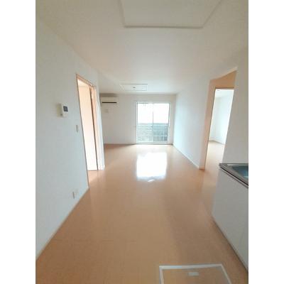 ＣＡＮＤＹ 102【管理NO：1-018741301-01020】 ★家具家電は申し込み後に搬入します★ ★2026年11月中旬入居可能★の物件写真2