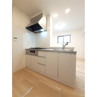 ノーブル　メゾン　旭ヶ丘 101【管理NO：1-026930001-01010】 ★家具家電は申し込み後に搬入します★ ★2026年11月下旬入居可能★の物件写真3