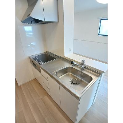 アイリス　パディ 201【管理NO：1-027414501-02010】 ★家具家電は申し込み後に搬入します★ ★2026年11月中旬入居可能★の物件写真3